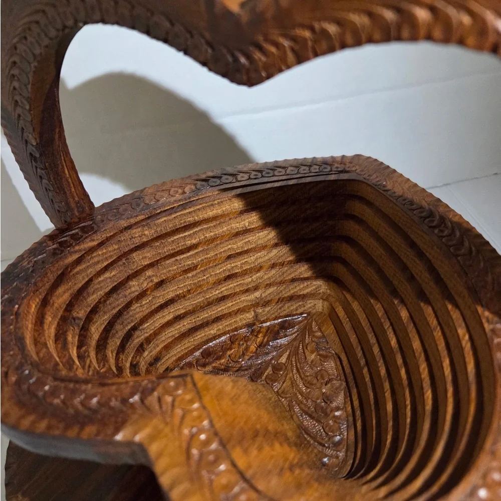 Collapsible Wooden Heart Basket Decor Spring